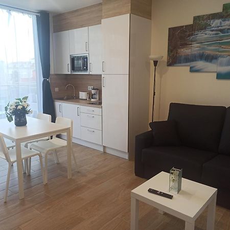 Apartamentos Silgar Plaza 桑亨霍 外观 照片