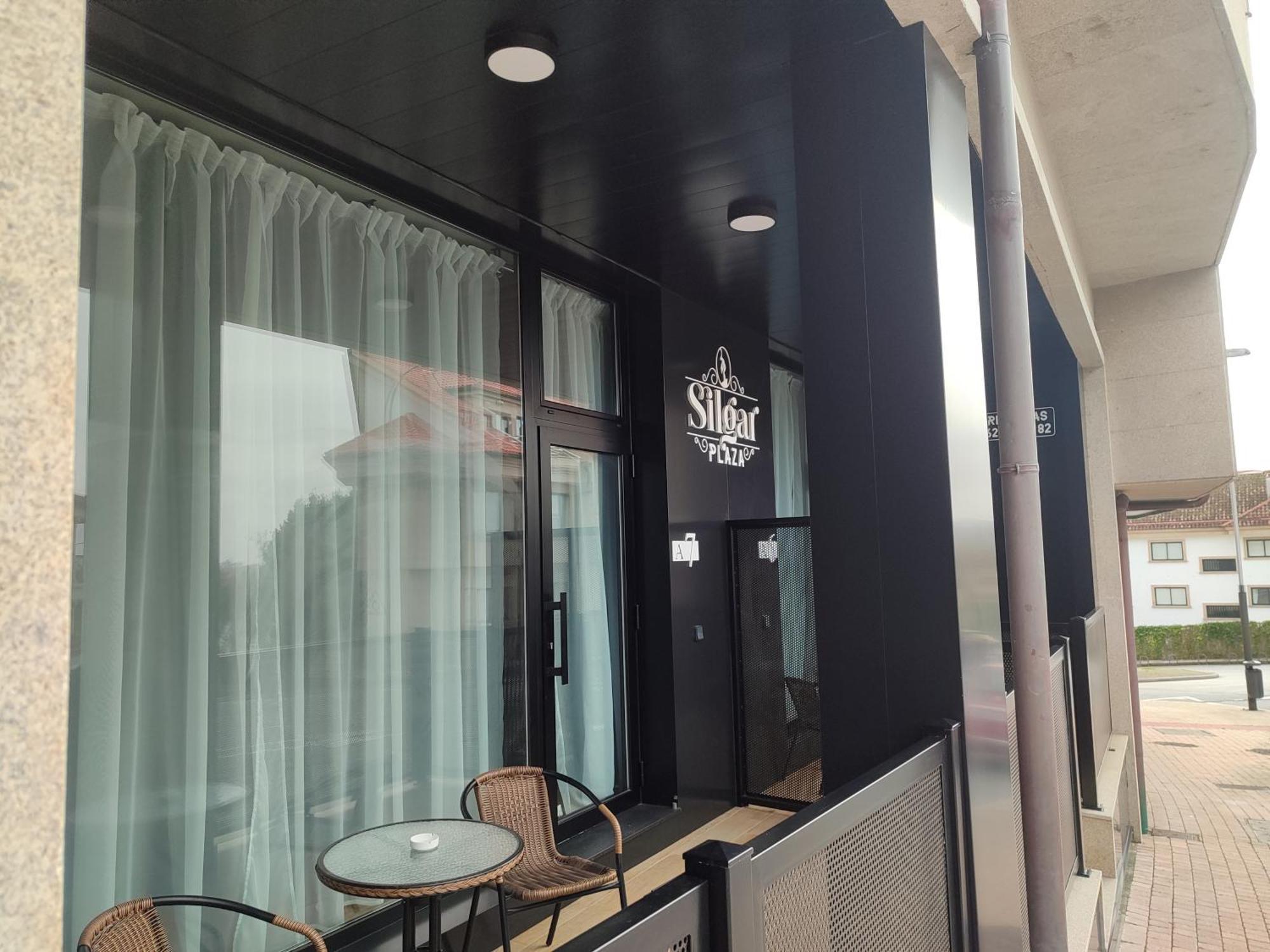 Apartamentos Silgar Plaza 桑亨霍 外观 照片