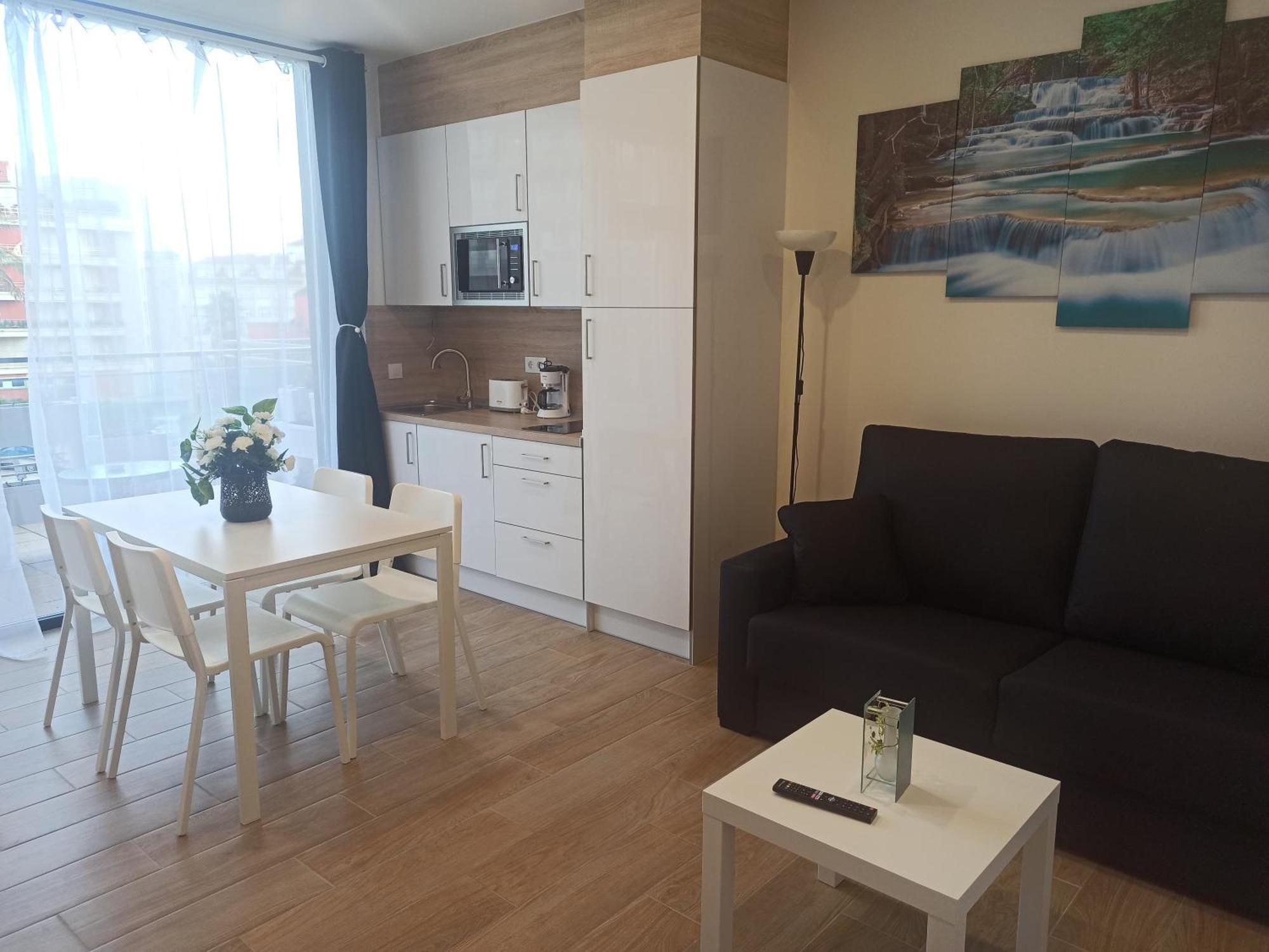 Apartamentos Silgar Plaza 桑亨霍 外观 照片