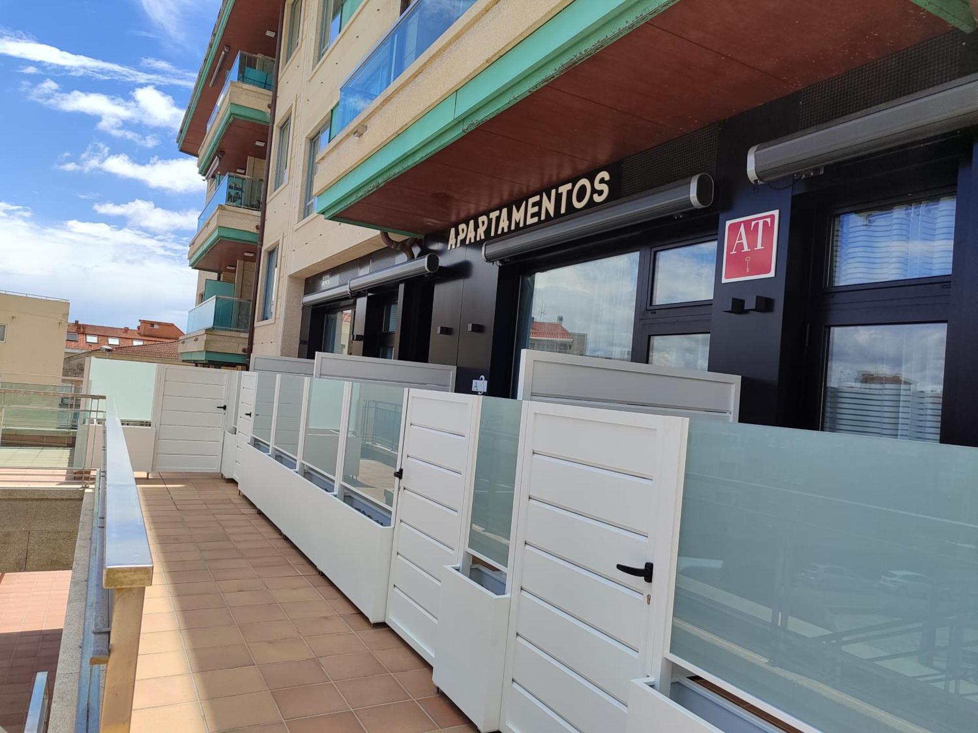 Apartamentos Silgar Plaza 桑亨霍 外观 照片